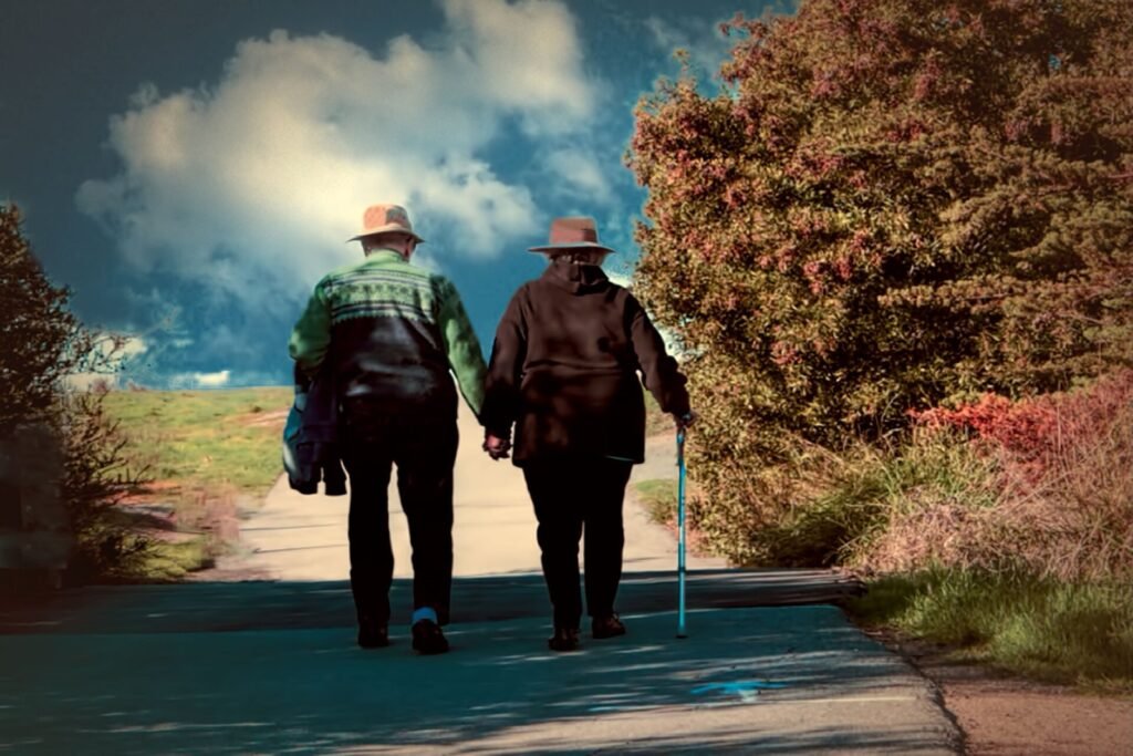 Após os 60, caminhada ganha reforço com força e equilíbrio