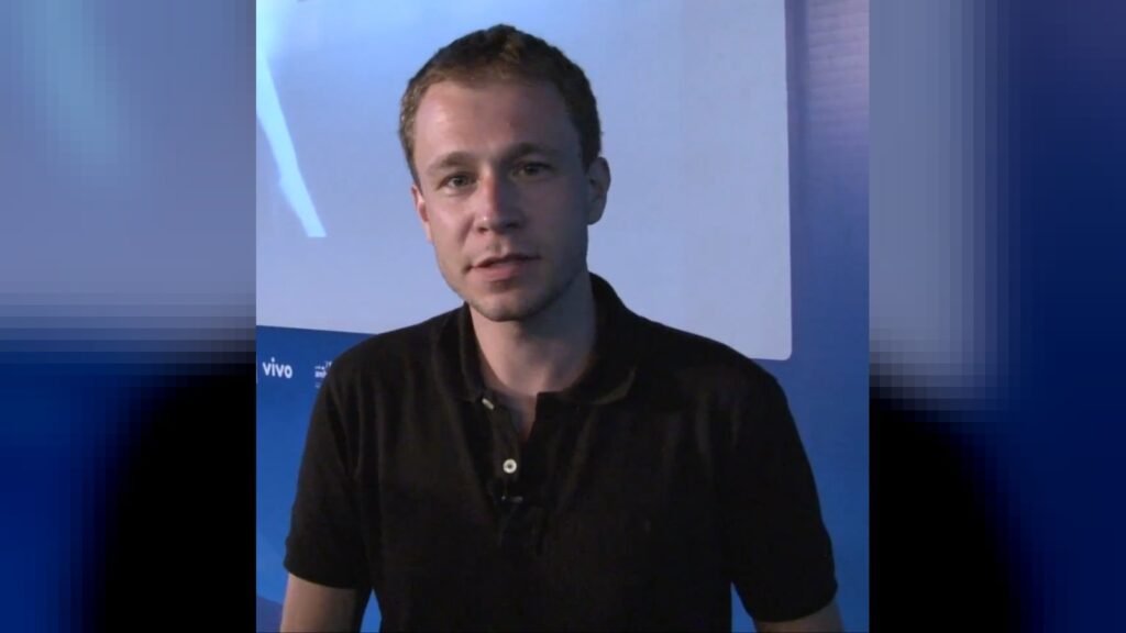 Tiago Leifert