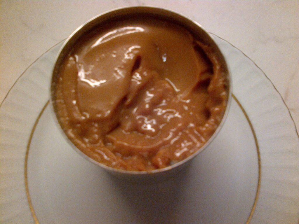 Doce de leite com canela leva menos açúcar e rende seis porções Doce de leite com canela leva menos açúcar e rende seis porções