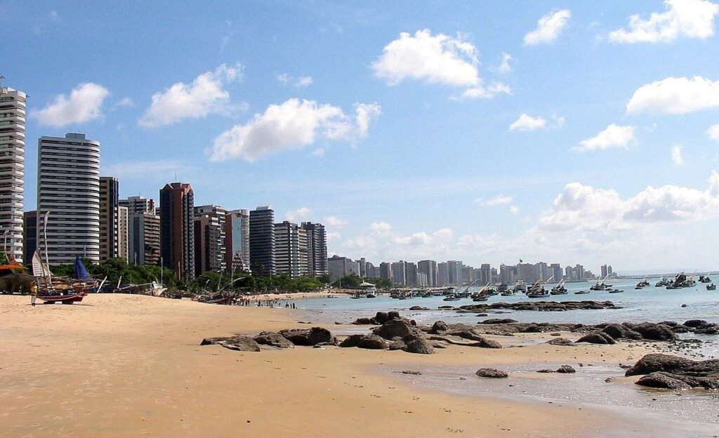 Fortaleza lança app para consultas, exames e vacinas da rede municipal Fortaleza