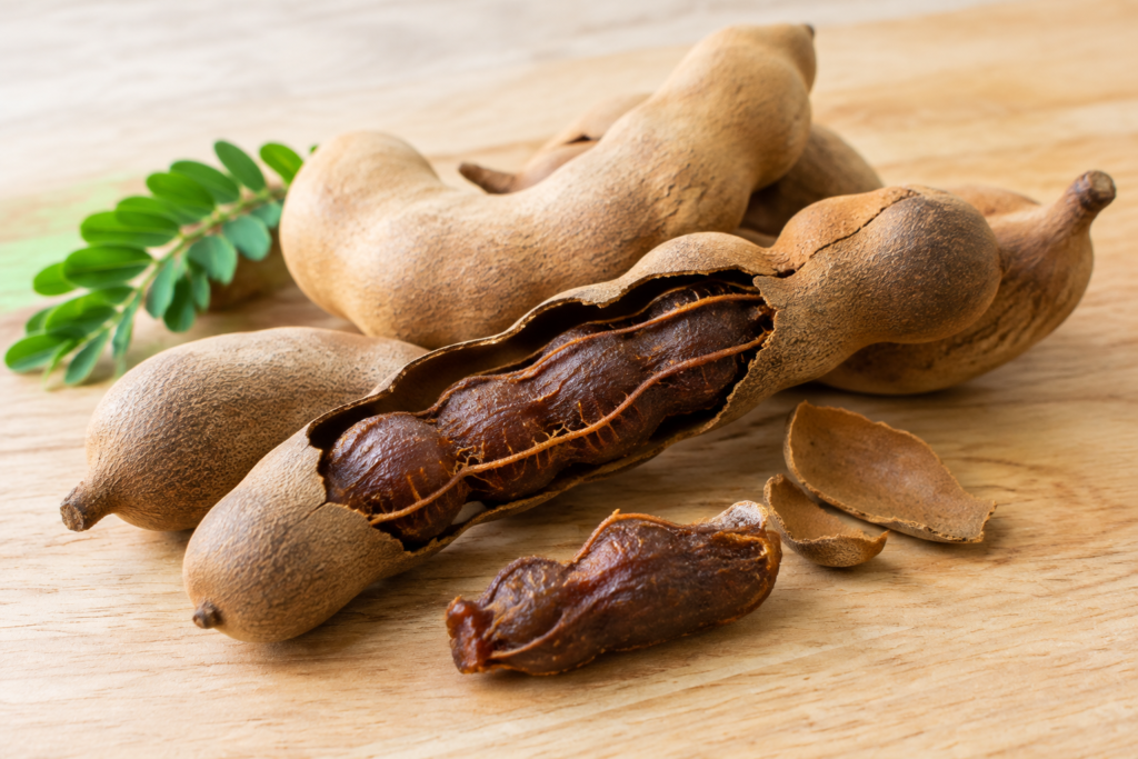Tamarindo tem fibras e minerais, mas não emagrece nem trata doenças sozinho