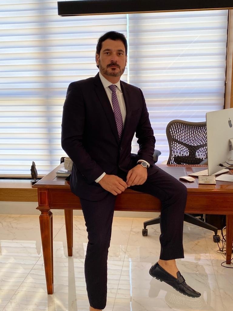 Dr Regis Ramos