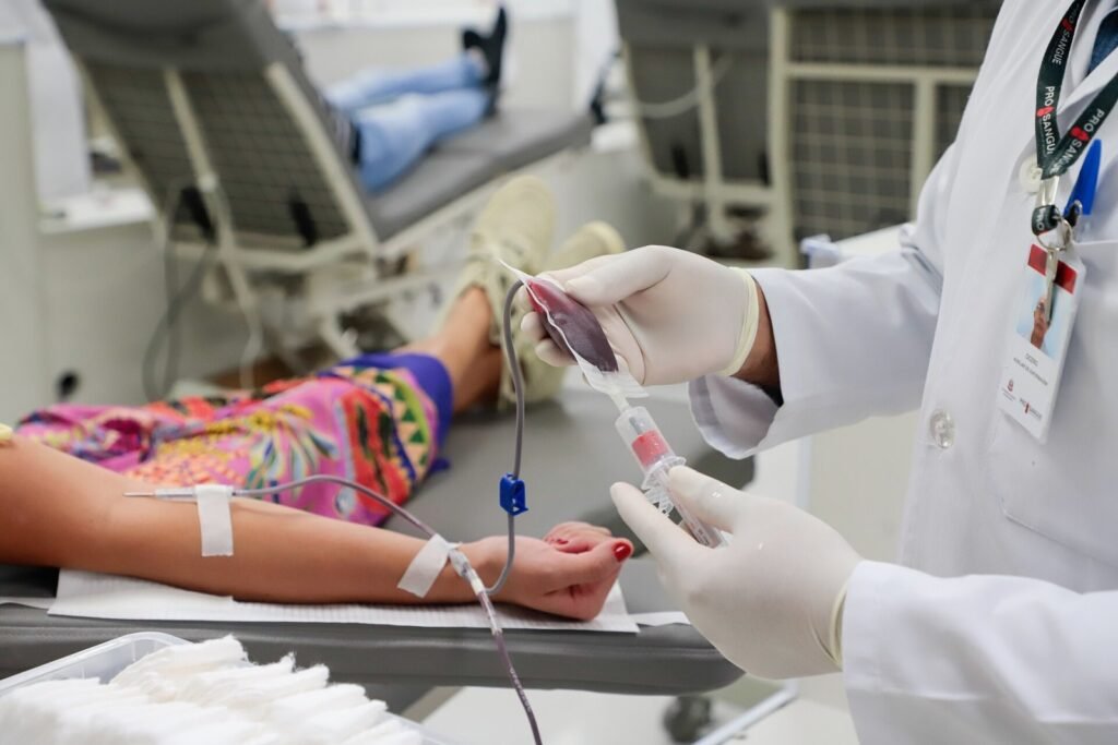 Doação de sangue no Hemoam: nova regra encerra doações de reposição