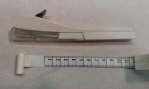 Implanon pelo SUS: mãe aguarda acesso ao contraceptivo em Campo Grande