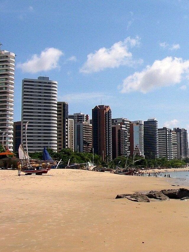 Fortaleza lança app para consultas, exames e vacinas